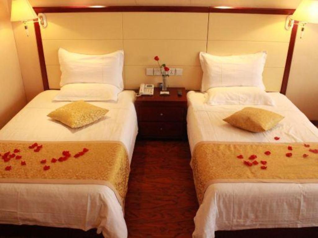 Greentree Inn Taiyuan Pingyang Road Business Hotel מראה חיצוני תמונה