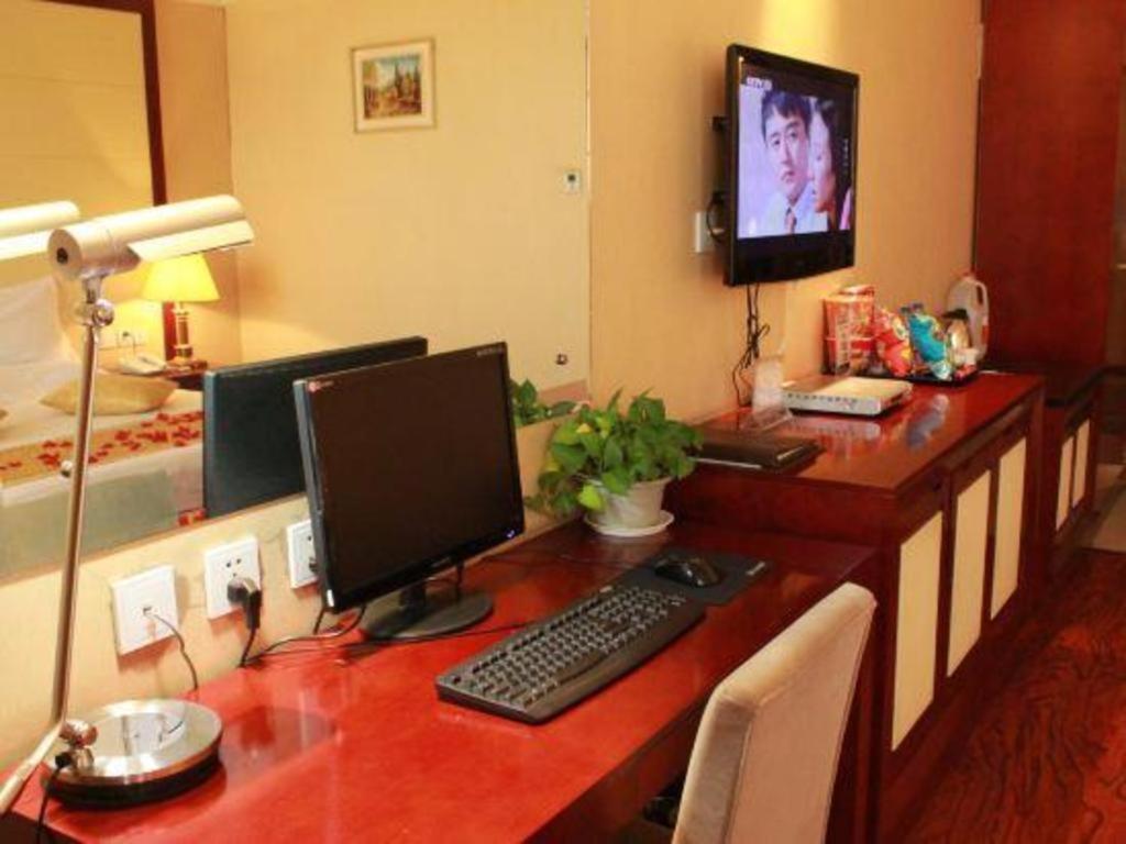 Greentree Inn Taiyuan Pingyang Road Business Hotel מראה חיצוני תמונה