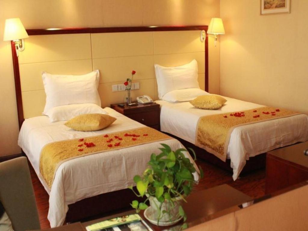 Greentree Inn Taiyuan Pingyang Road Business Hotel מראה חיצוני תמונה